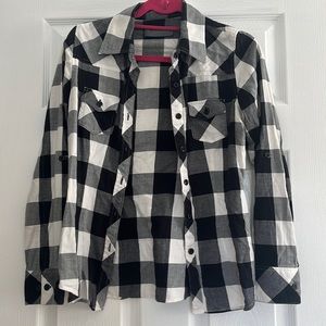 Worn White and Black Button Down size M